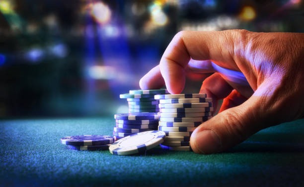 Live roulette table with multiple camera angles on mobile screen